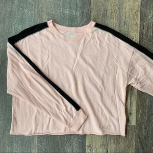 Hollister Cropped Sweater Size Large